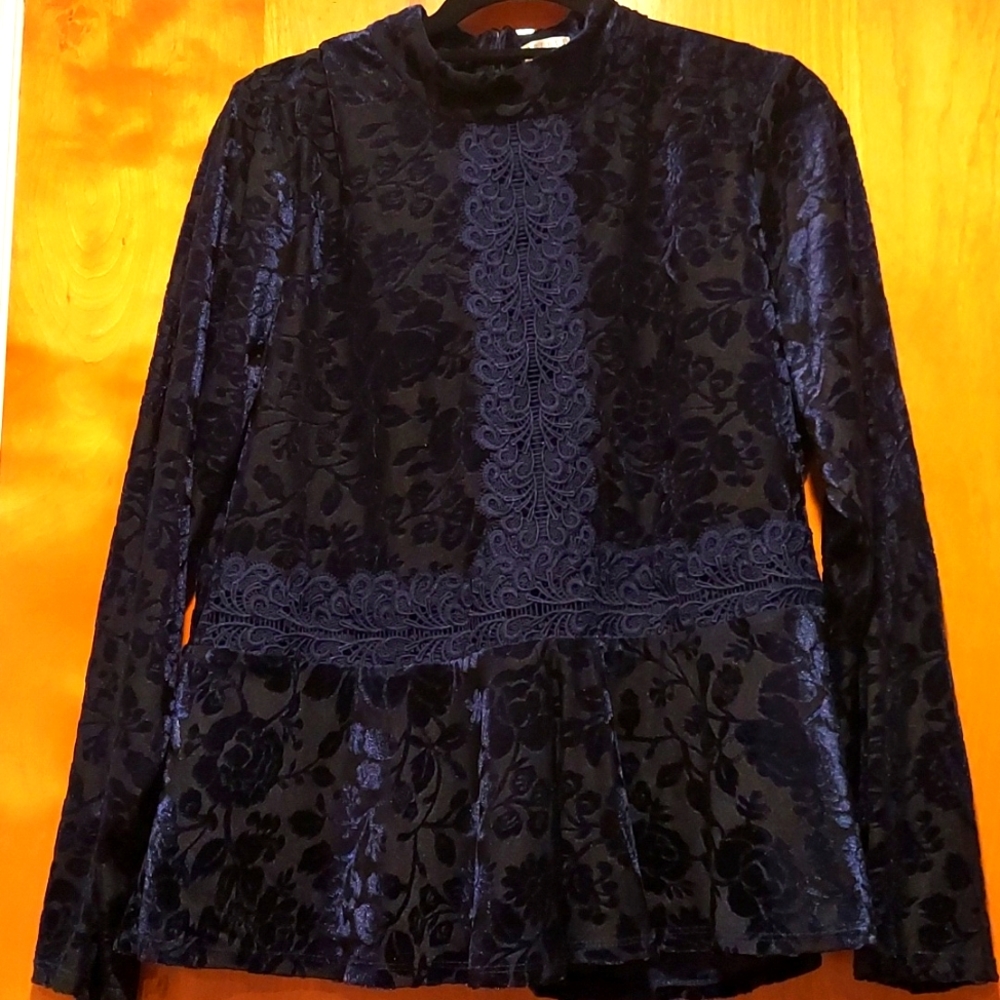 Spense High Neck Peplum Top